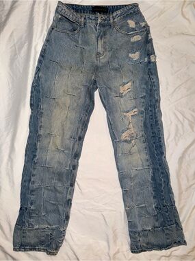 Who Decides War Distressed Jeans Size 30